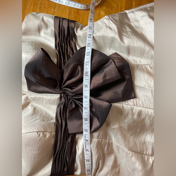 Ballgown size 14 - Picture 9 of 12